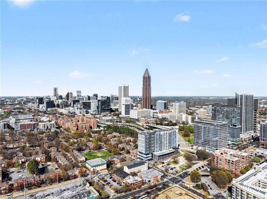 32 Peachtree Street NW 1307