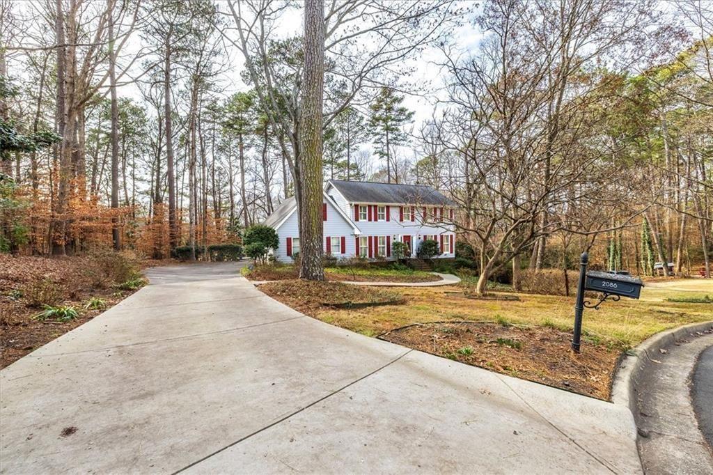 2086 Mountain Creek Court