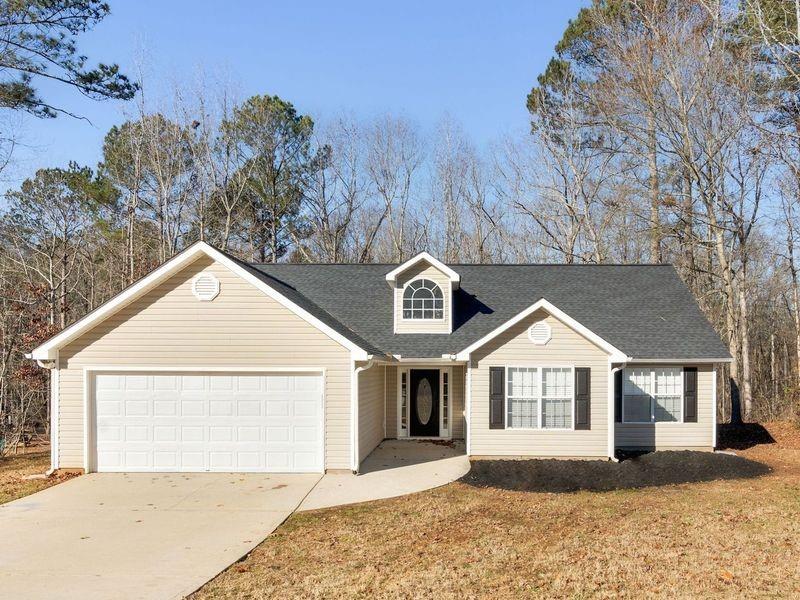 135 Kimbell Farm Drive, Locust Grove, Georgia image 1