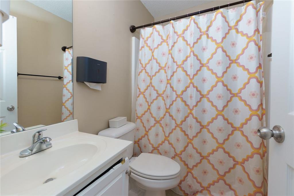 3984 Potomac Walk Court, Loganville, Georgia image 23