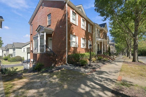 Townhouse For Sale - 1179 Station Center Boulevard<br/> Suwanee, GA 30324