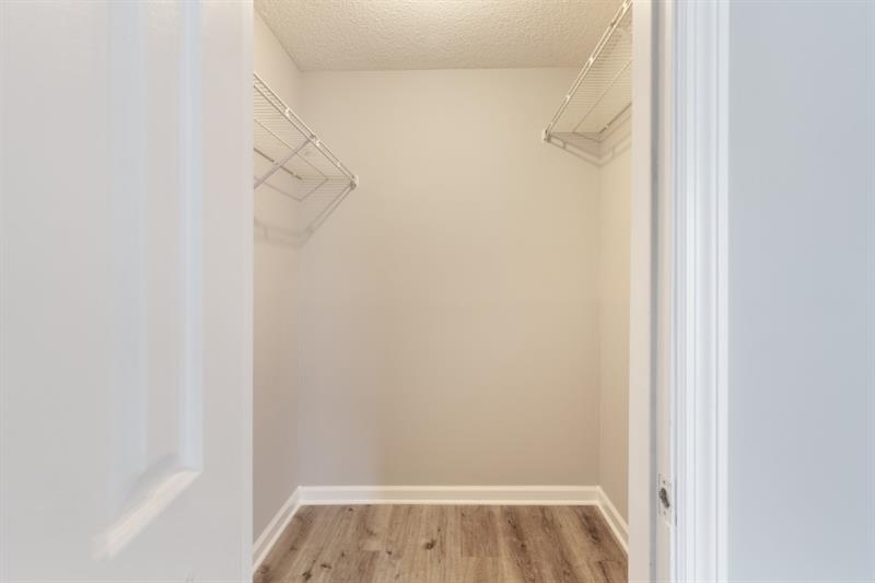 602 Granville Court, Sandy Springs, Georgia image 16
