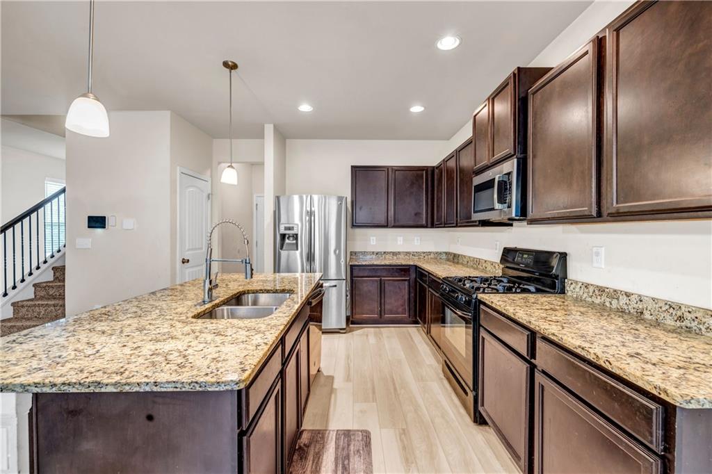 5113 RAPAHOE Trail