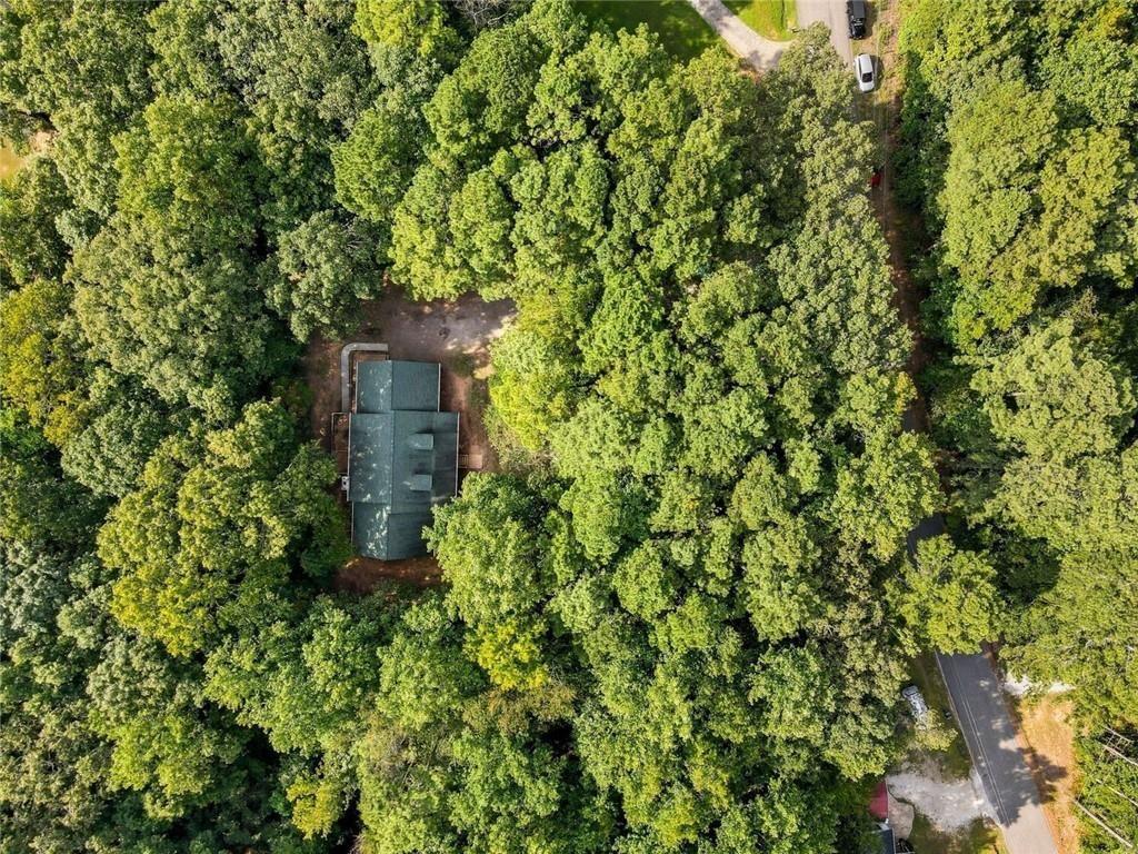 330 Curtis Road W