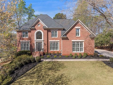 Homes For Sale - 3085 Leeds Garden Lane<br/> Alpharetta, GA 30022