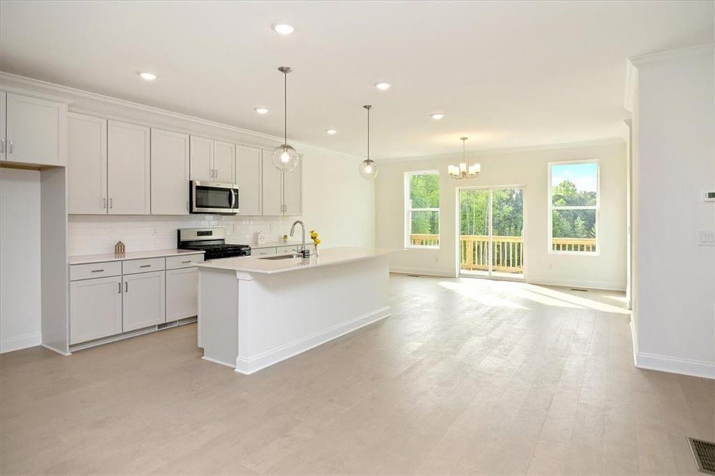 624 Oakleaf Grove Lane