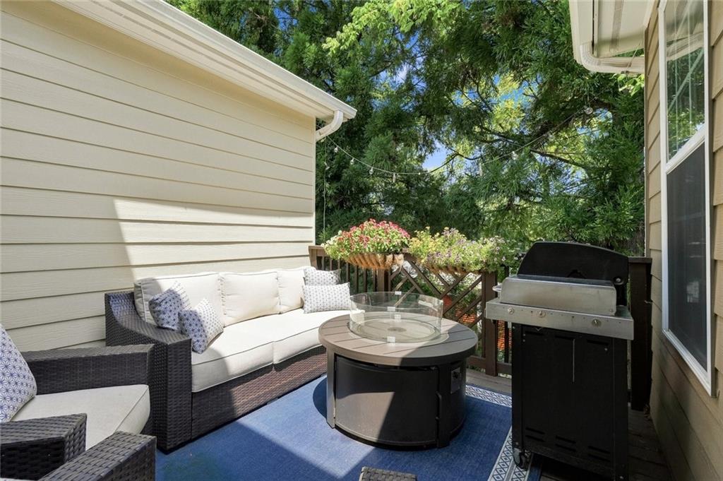 11284 Musette Circle