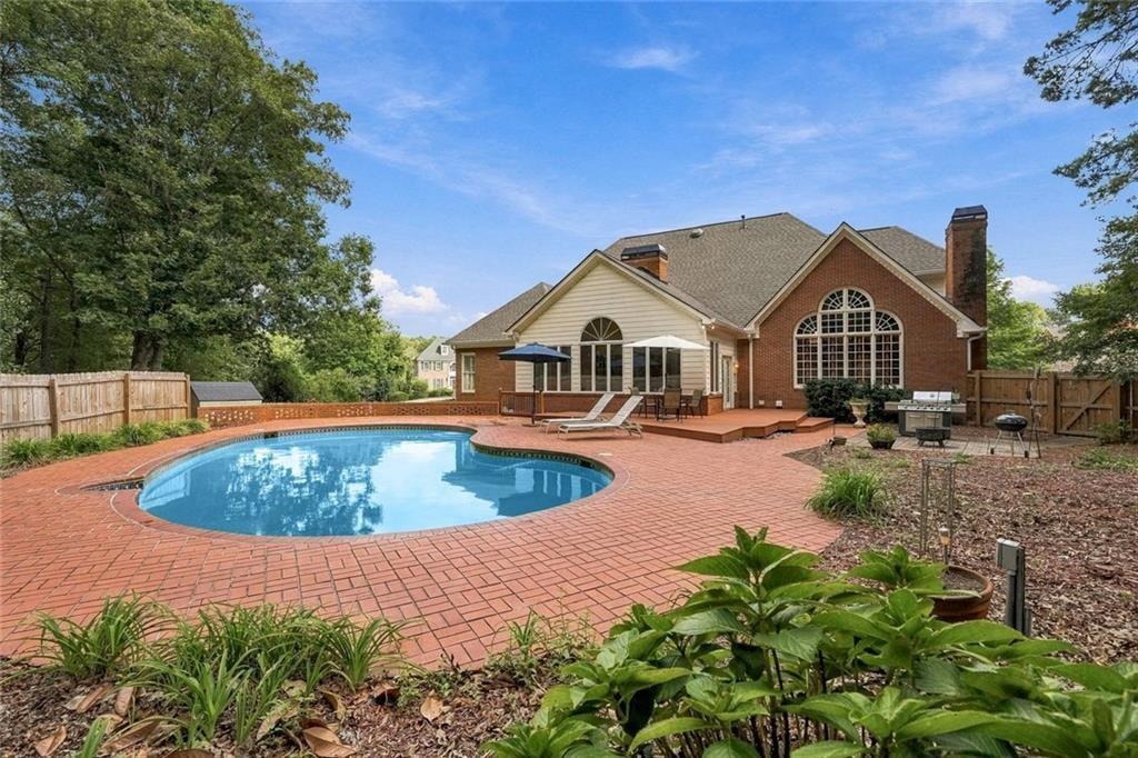 1251 Bridgewater Walk