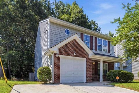 Homes For Sale - 6817 Mahonia Place<br/> Lithonia, GA 30038