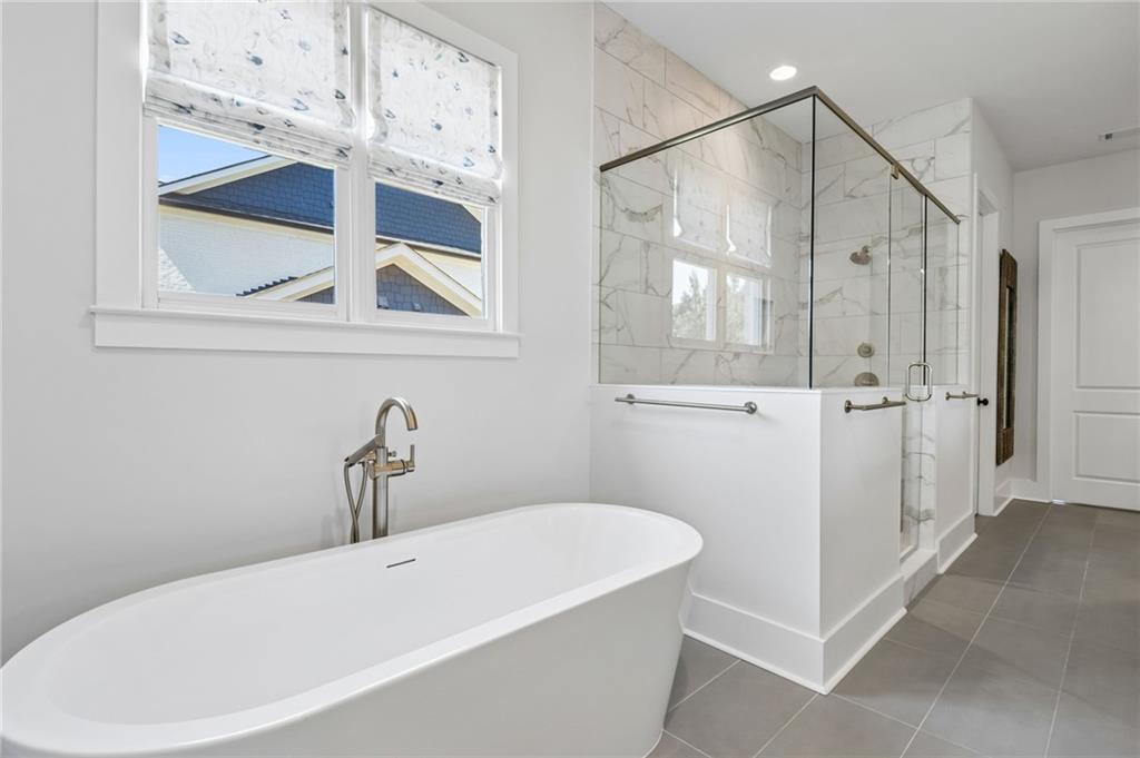 Buford, Georgia, 30518, United States, 4 Bedrooms Bedrooms, ,5 BathroomsBathrooms,Residential,Active,2038134