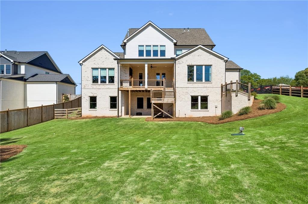 Buford, Georgia, 30518, United States, 4 Bedrooms Bedrooms, ,5 BathroomsBathrooms,Residential,Active,2038134