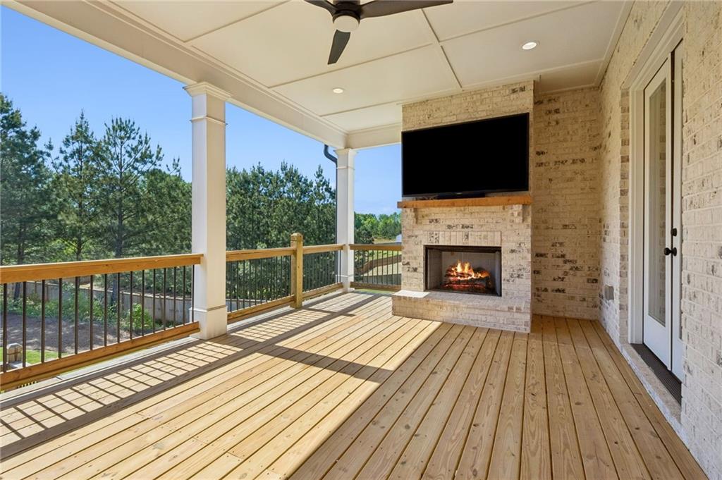 Buford, Georgia, 30518, United States, 4 Bedrooms Bedrooms, ,5 BathroomsBathrooms,Residential,Active,2038134