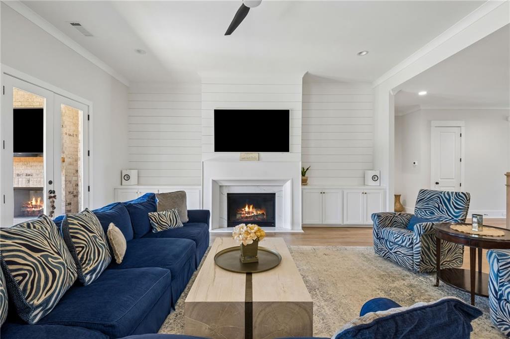 Buford, Georgia, 30518, United States, 4 Bedrooms Bedrooms, ,5 BathroomsBathrooms,Residential,Active,2038134