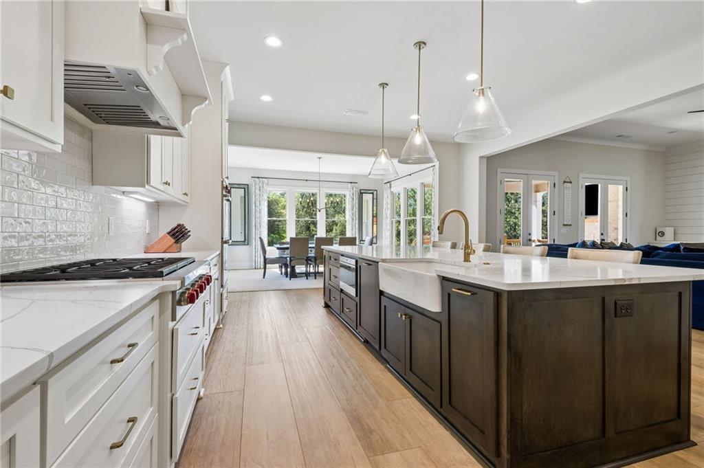 Buford, Georgia, 30518, United States, 4 Bedrooms Bedrooms, ,5 BathroomsBathrooms,Residential,Active,2038134