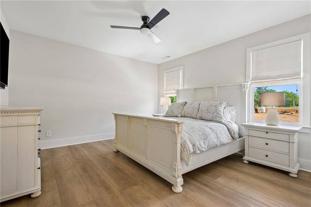 Buford, Georgia, 30518, United States, 4 Bedrooms Bedrooms, ,5 BathroomsBathrooms,Residential,Active,2038134