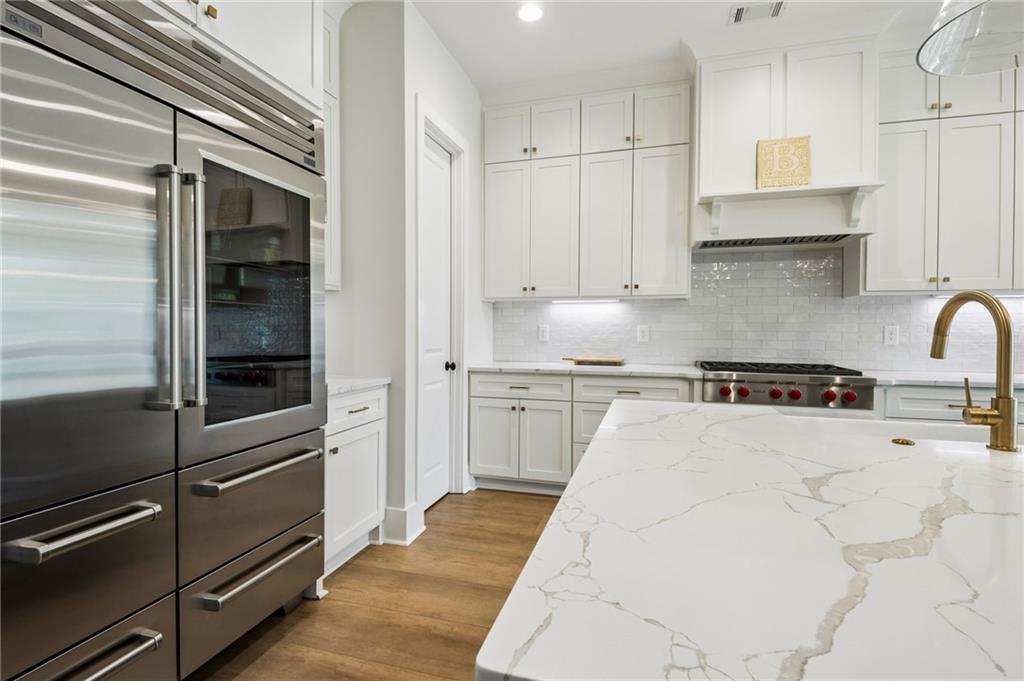 Buford, Georgia, 30518, United States, 4 Bedrooms Bedrooms, ,5 BathroomsBathrooms,Residential,Active,2038134