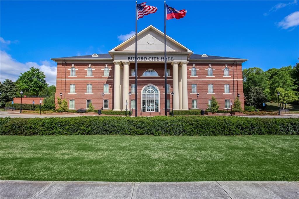 Buford, Georgia, 30518, United States, 4 Bedrooms Bedrooms, ,5 BathroomsBathrooms,Residential,Active,2038134