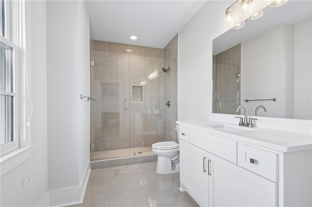 Buford, Georgia, 30518, United States, 4 Bedrooms Bedrooms, ,5 BathroomsBathrooms,Residential,Active,2038134