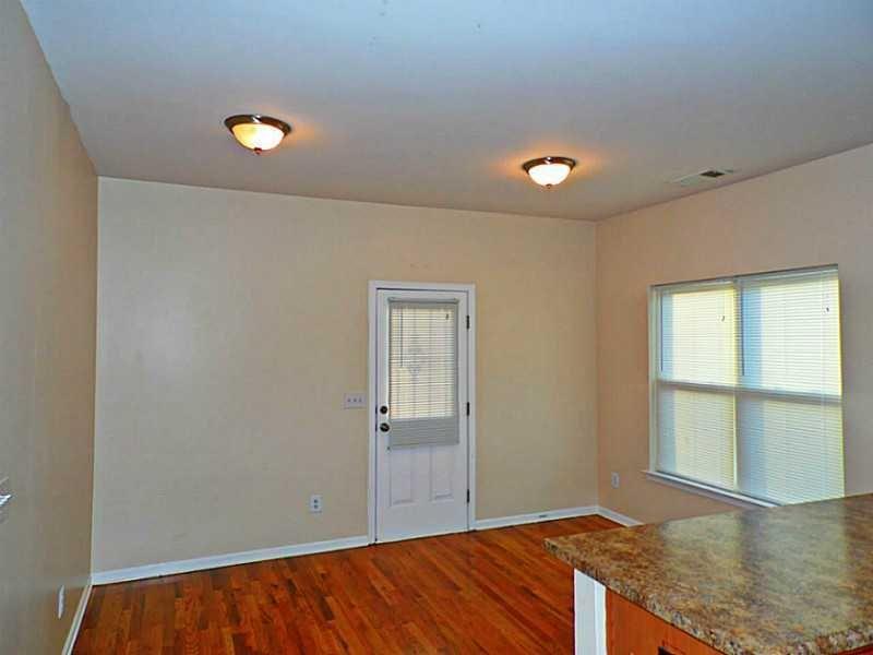 207 Brownlee Road, Atlanta, Georgia image 7