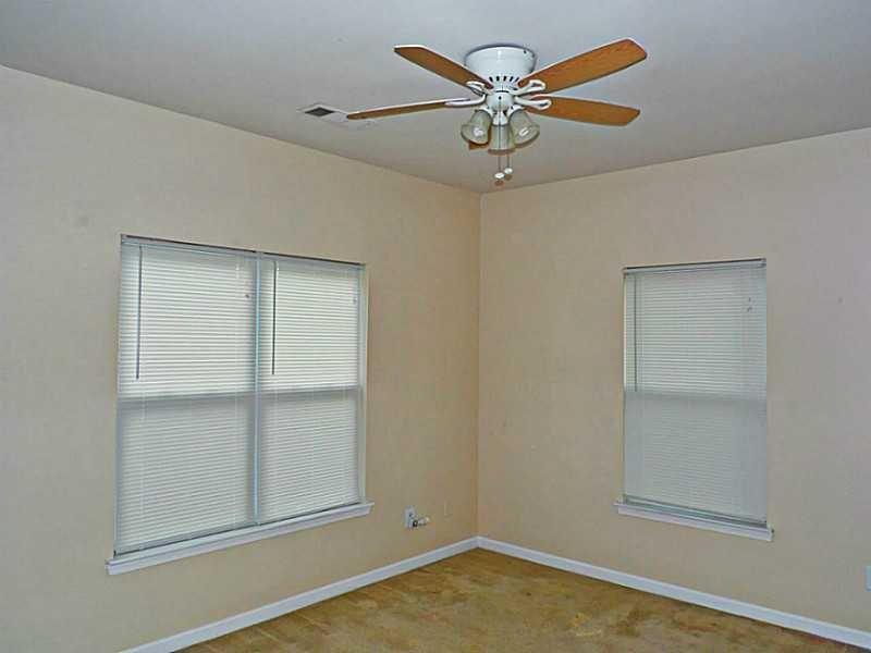 207 Brownlee Road, Atlanta, Georgia image 13