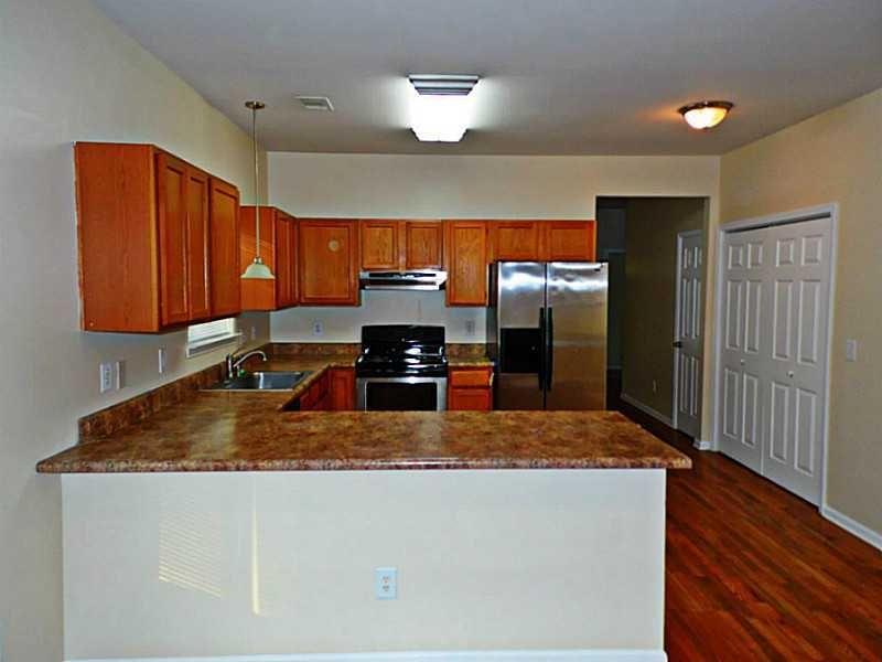 207 Brownlee Road, Atlanta, Georgia image 6