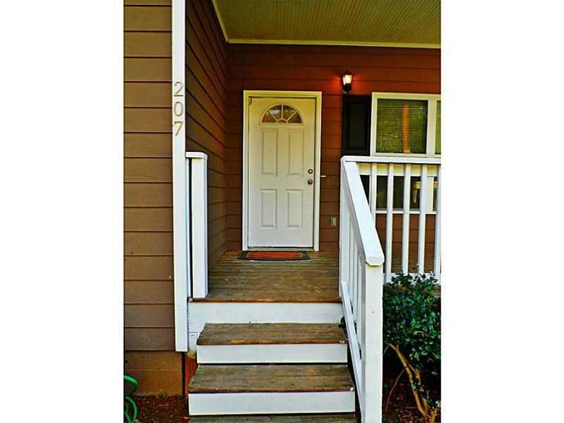 207 Brownlee Road, Atlanta, Georgia image 2