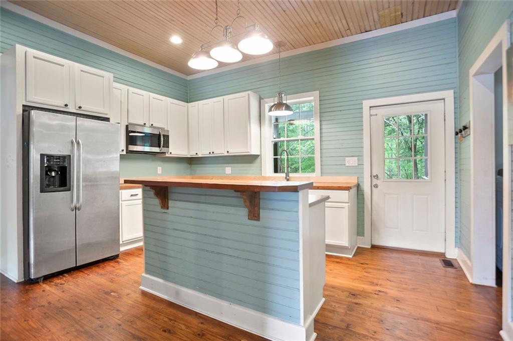 1830 Lost Mountain Road, Powder Springs, Georgia image 7