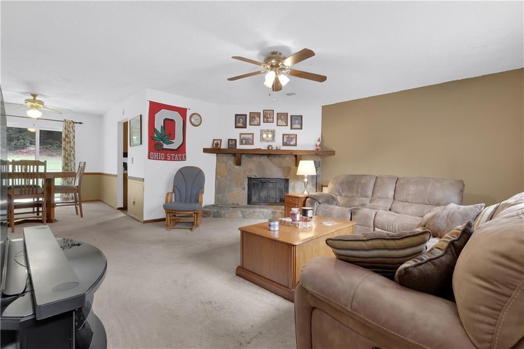 2425 Rhoanoke Drive