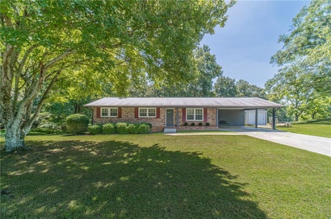 Homes For Sale - 4619 Mountain View Road<br/> Hall County, Oakwood, GA 30566