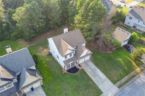 A home in Douglasville