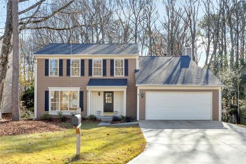 Photo of 4935 Tanners Spring Drive, Alpharetta, GA 30022 (MLS # 7692227)