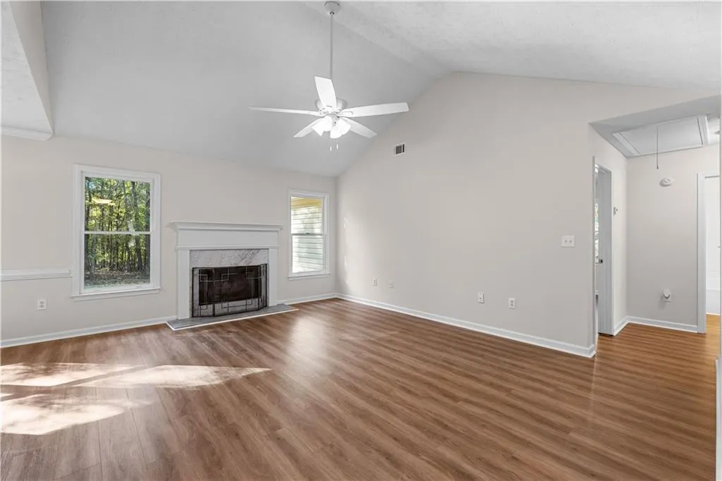 Covington, Georgia 30016, United States, 3 Bedrooms Bedrooms, ,2 BathroomsBathrooms,Residential,Active,232713