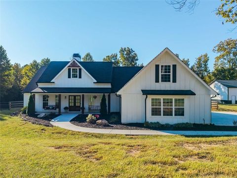 5163 Bogus Road Gainesville GA 30506