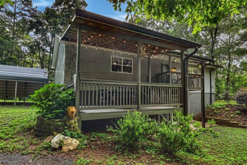 387 Ruby Lane