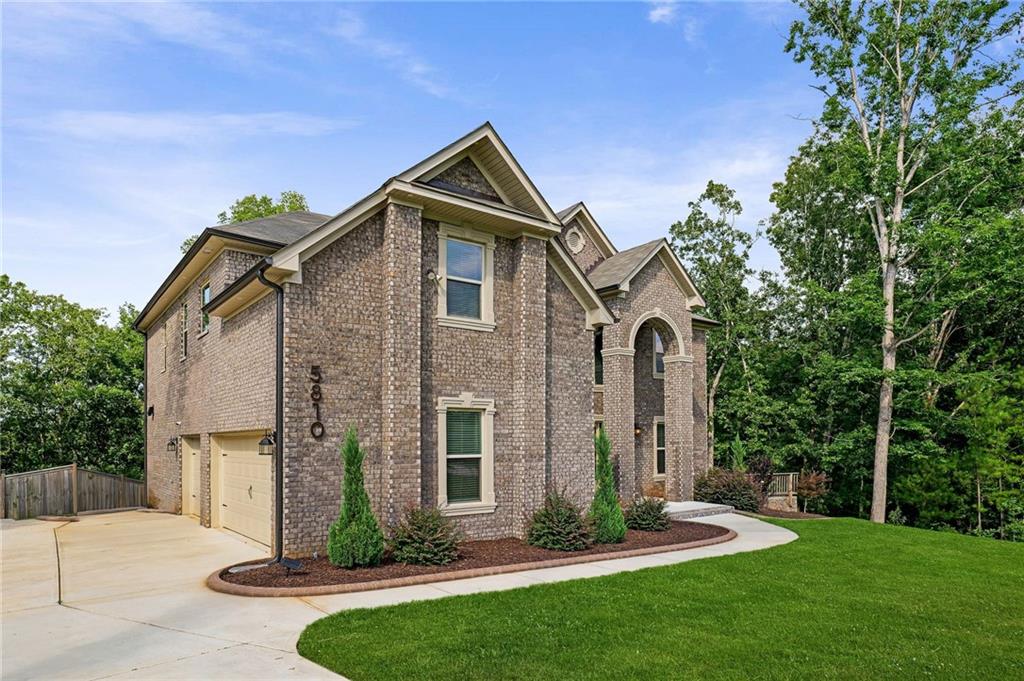 5810 Langdale