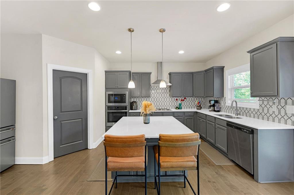 5810 Langdale