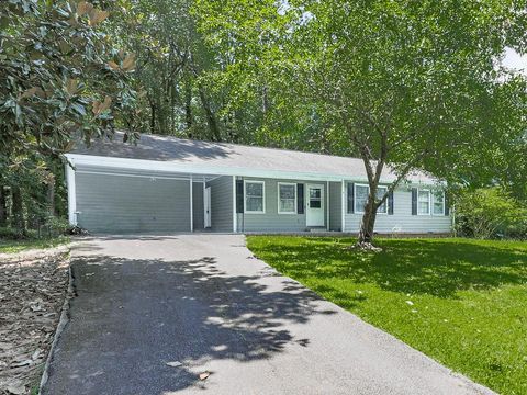 Photo of 2005 Knightsbridge Road NW, Kennesaw, GA 30144 (MLS # 7803328)