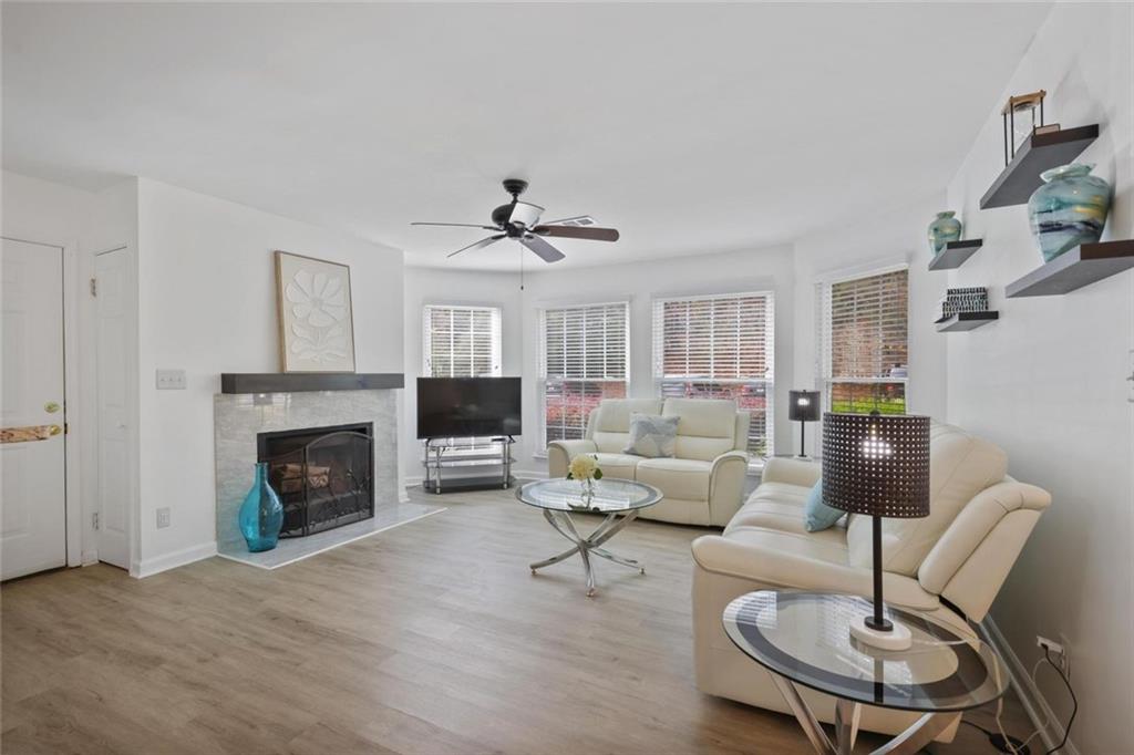 RIVERMONT VILLAGE - Residential