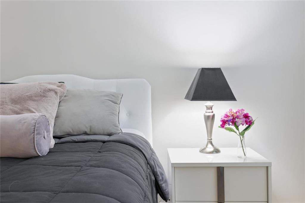 RIVERMONT VILLAGE - Residential