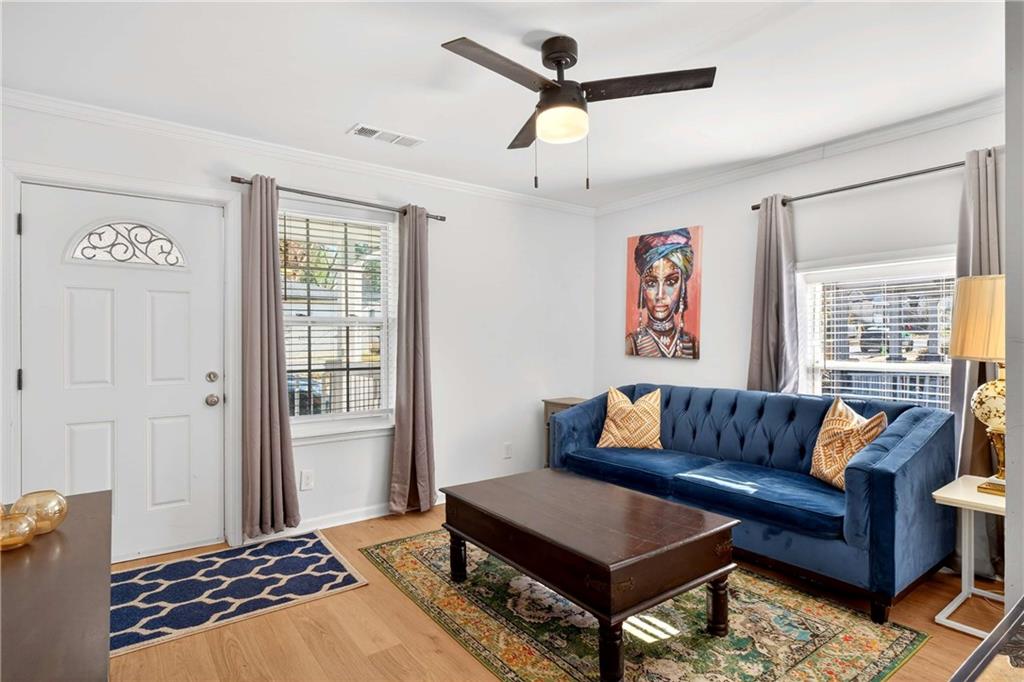 1027 Garibaldi Street SW