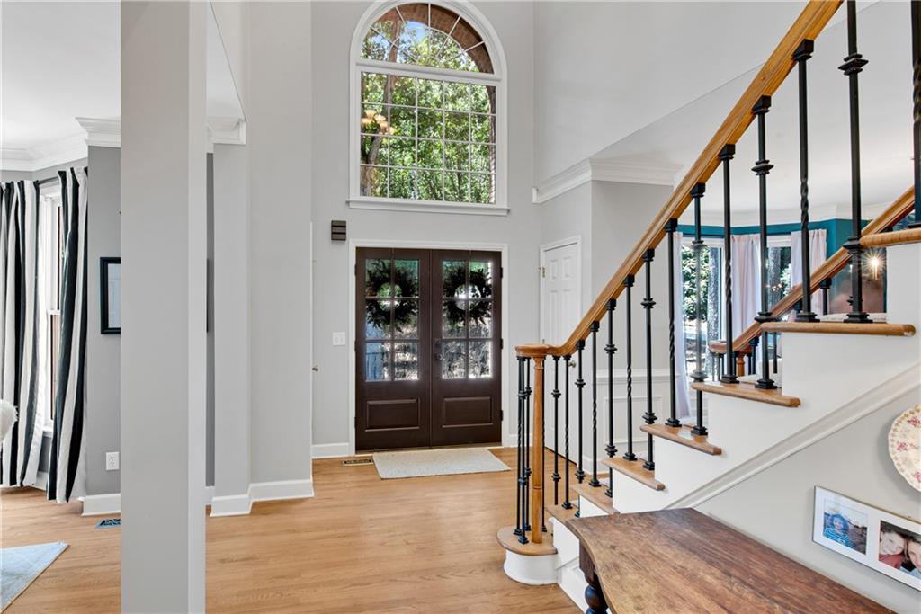 2550 Grassview Drive