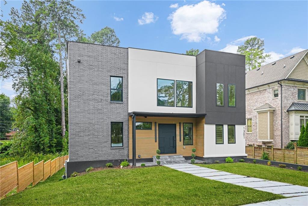 1301 Lavista Road NE