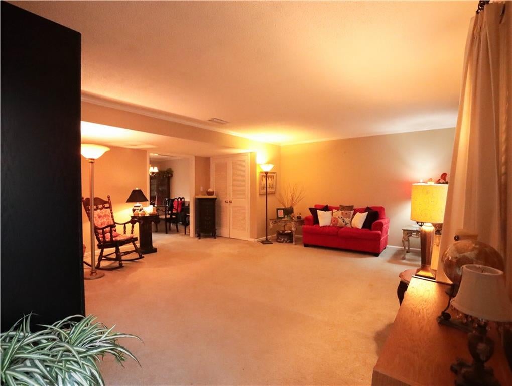 3463 Ashwood Lane