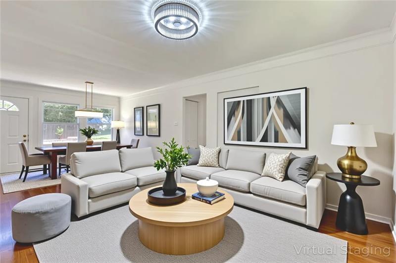 3946 Green Oak Drive