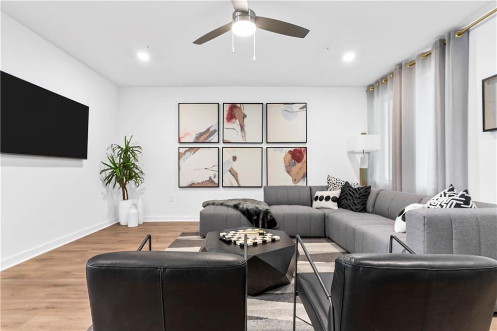 371 Grant Circle SE 1823