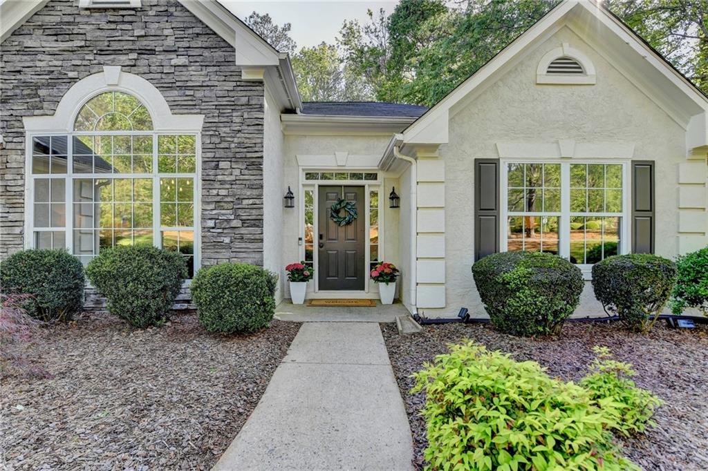 505 Heddingham Court, Alpharetta, Georgia image 2
