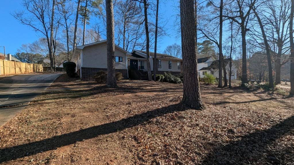 62 Lancaster Court, Lilburn, Georgia image 35