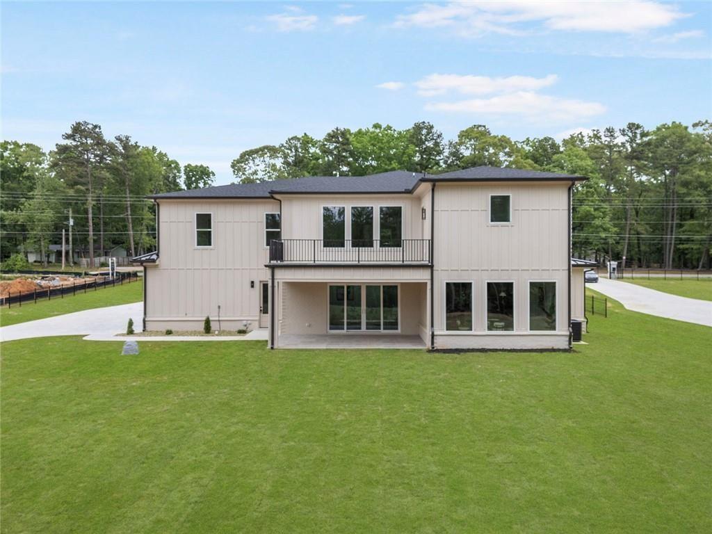 210 Simonton Road SW