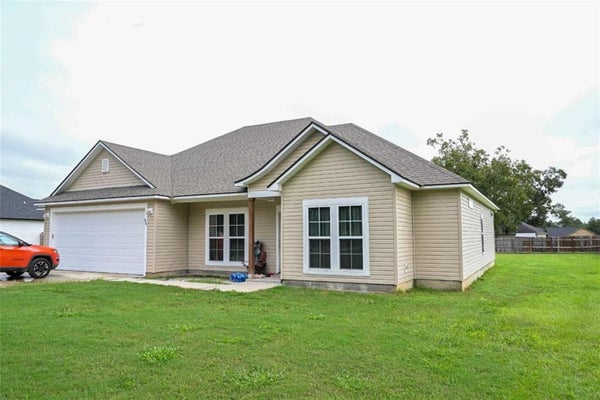 55 W STANLEY RD EXT, RAY CITY, GA 31645 - Image 4e8aa895ea69611d6d8b7df2ee8a8cb6/2773957256
