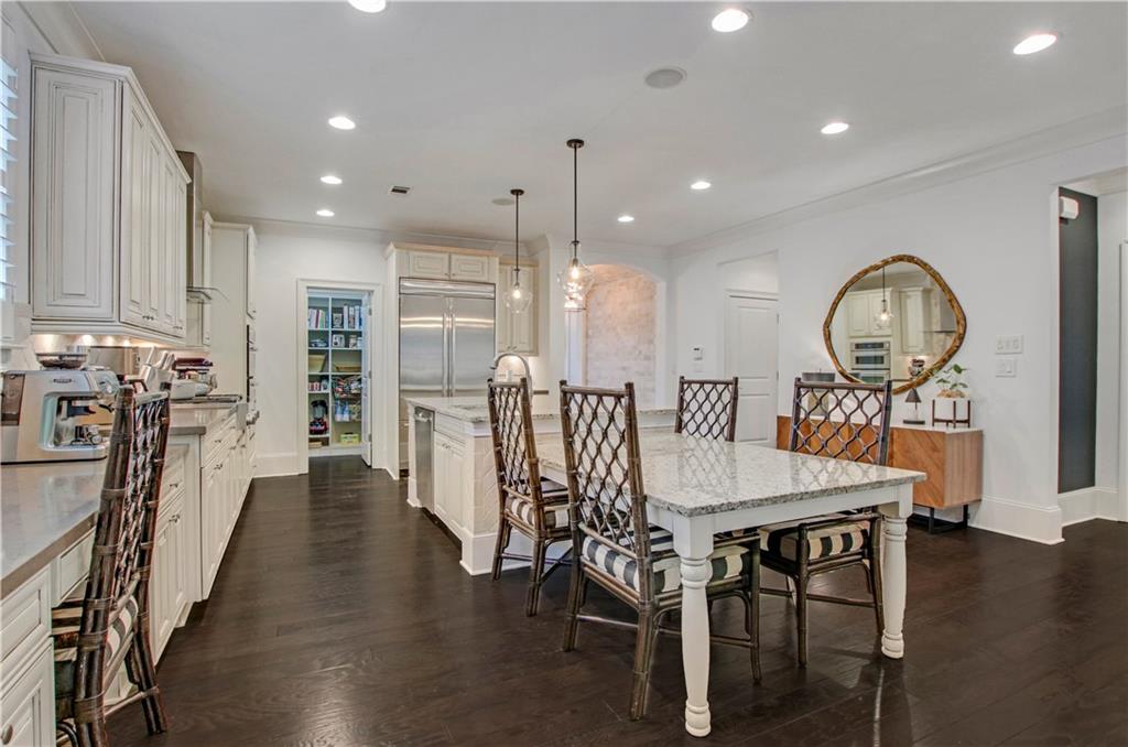 3467 Brookleigh Lane NE
